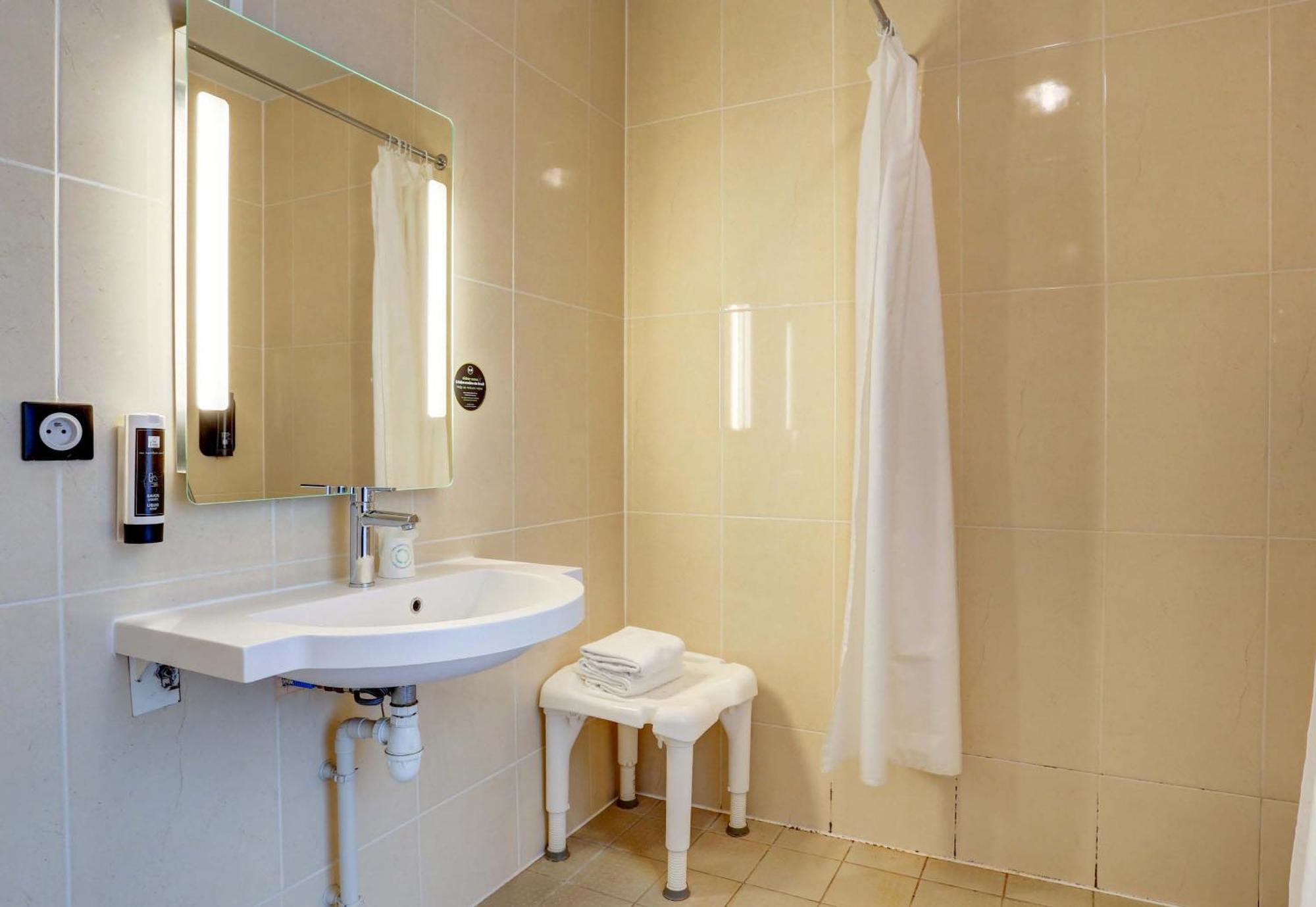 B&B Hotel Reims Bezannes Exterior photo